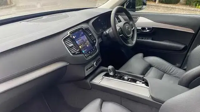 Used Volvo XC90 Plus 455 HP (334 kW) 2024 Silver SUV