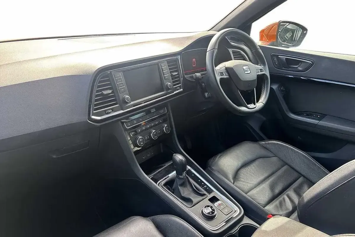 Used Seat Ateca 4Drive 150 HP (110 kW) 2019 Orange SUV