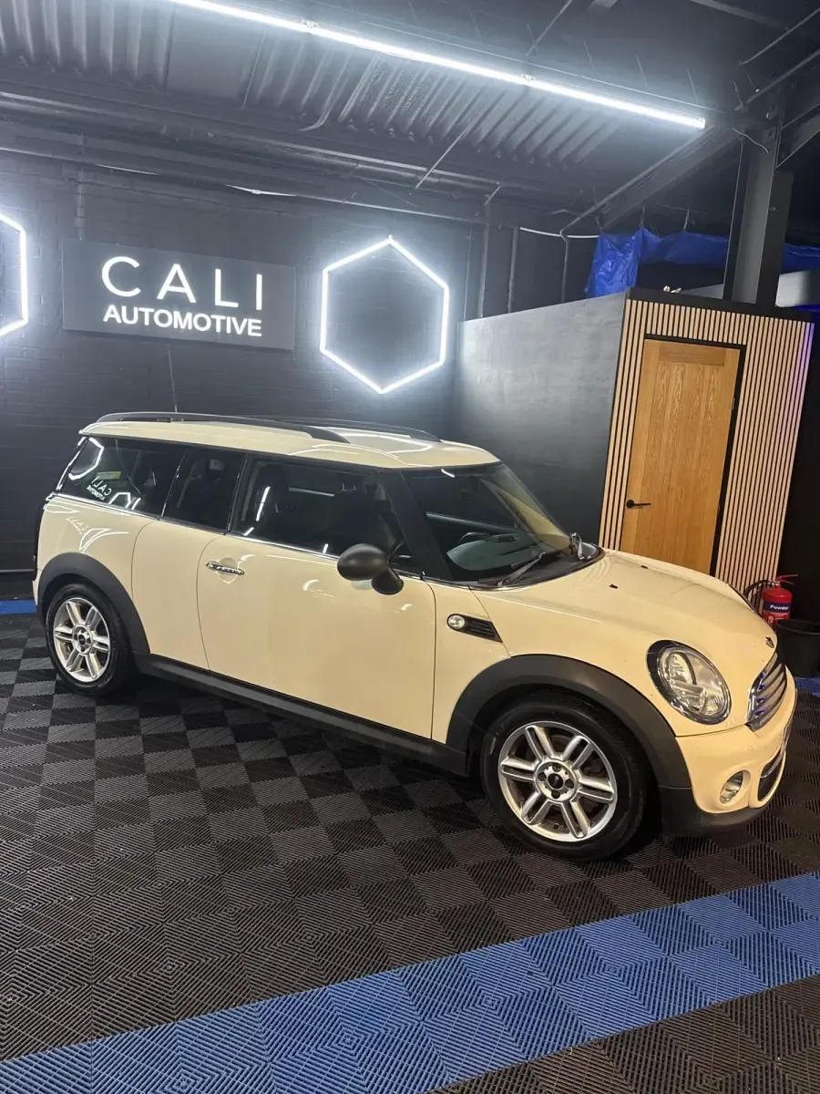 Usado Mini Cooper Clubman 2012 Blanco Familiar