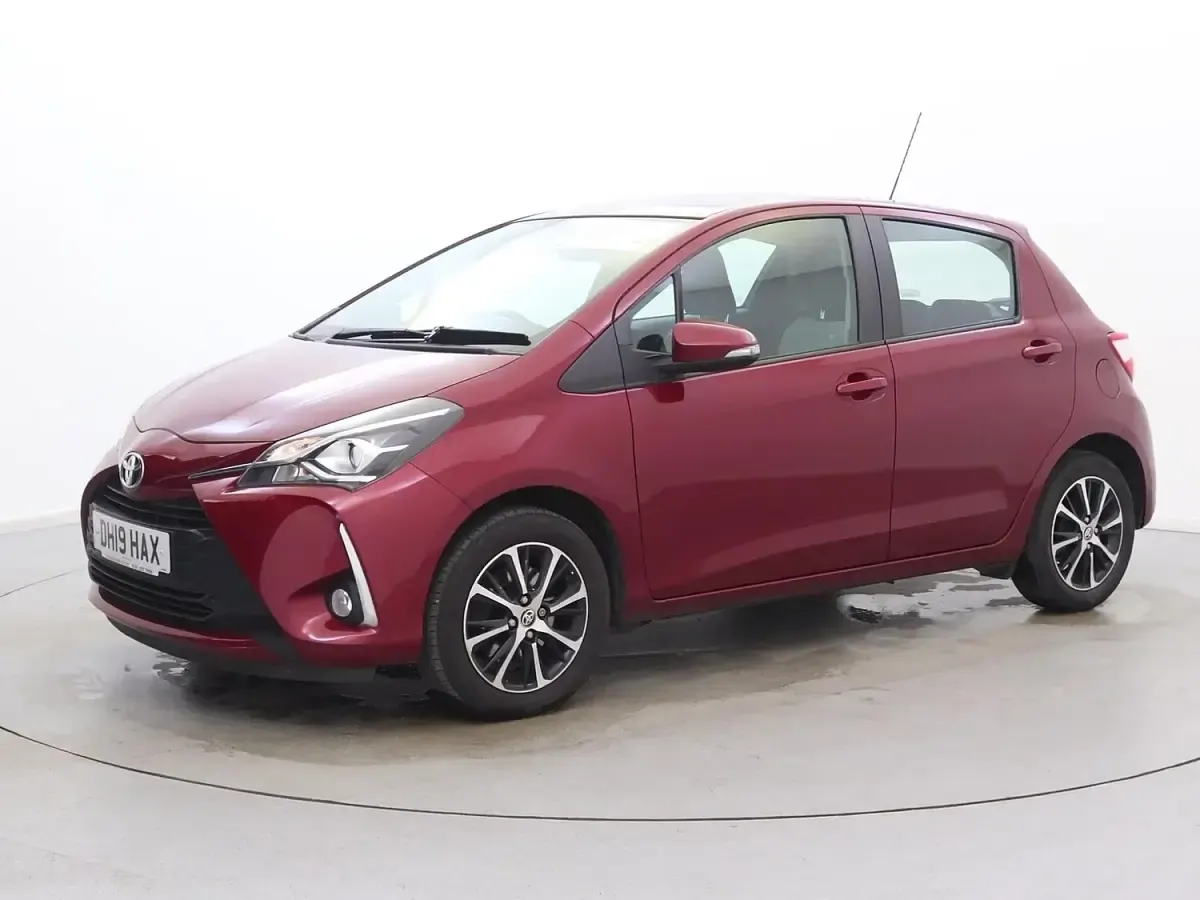 Used Toyota Yaris 2019 Red Hatchback