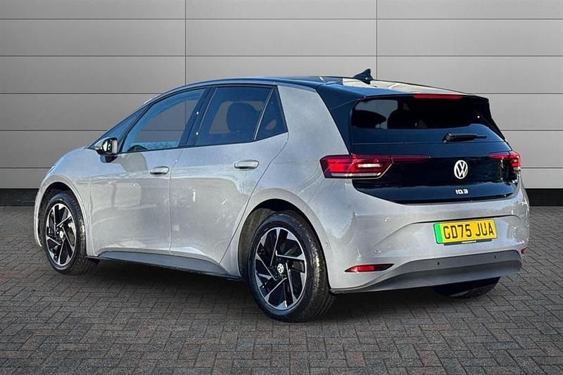 Used VW ID.3 Pro 150 kW (204 HP) 2026 Moonstone grey with solid black roof Hatchback