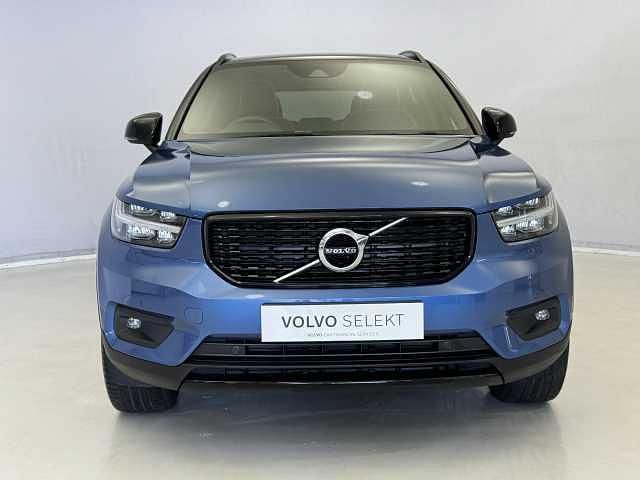 Used Volvo XC40 R-Design Pro 161 HP (118 kW) 2021 SUV