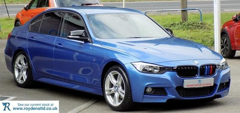 Blue Used 2014 BMW 320 M Sport Sedan | £10,490 (Expensive) - Image 1/4