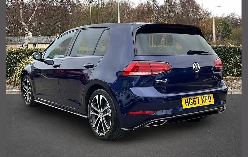 Used VW Golf VII R-line 147 HP (108 kW) 2018 Blue Hatchback