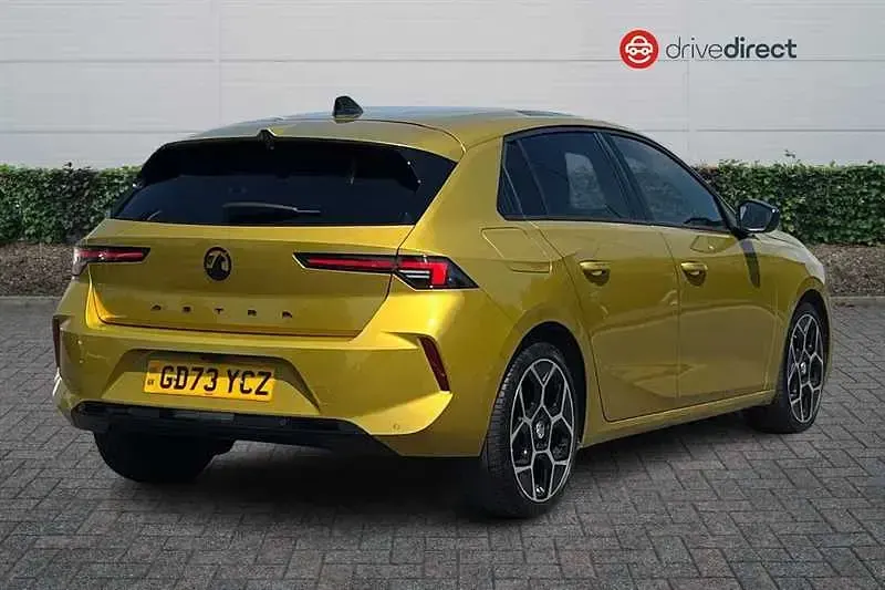 Used Vauxhall Astra Ultimate 2024 Yellow/black Hatchback