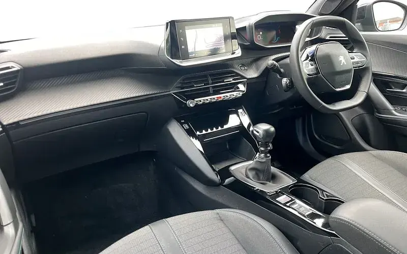 Used Peugeot 2008 Allure+ 101 HP (74 kW) 2023 Grey SUV