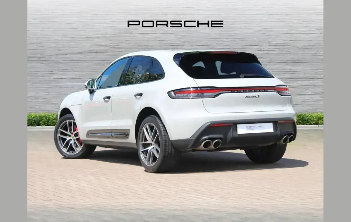 Used Porsche Macan S 374 HP (275 kW) 2024 Grey SUV