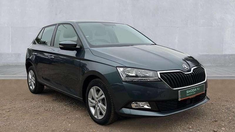 Quartz grey Used 2018 Skoda Fabia SE Hatchback | £11,750 (Fair price) - Image 1/4