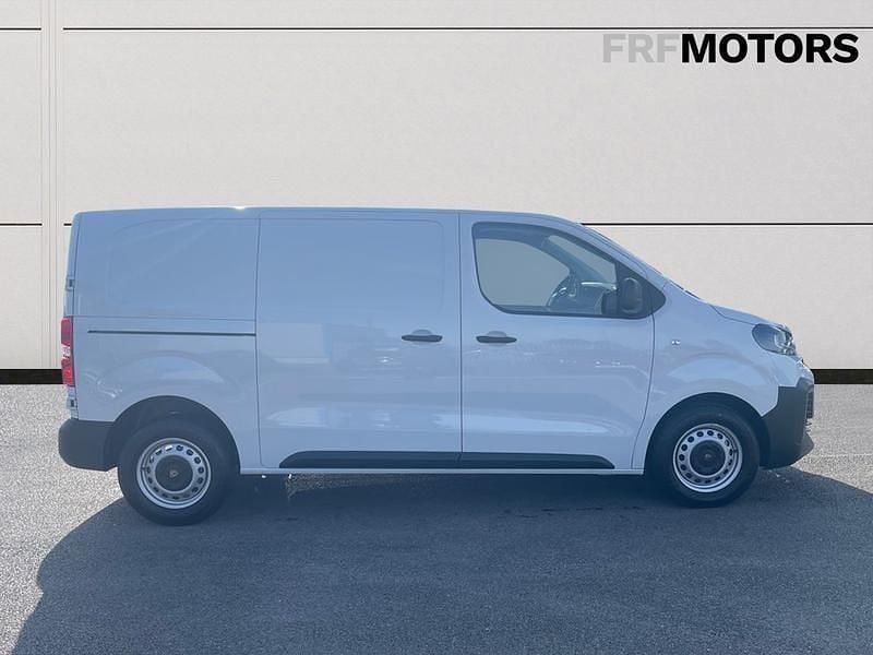 New Peugeot Expert 118 HP (86 kW) 2025 P0pr ice white Van