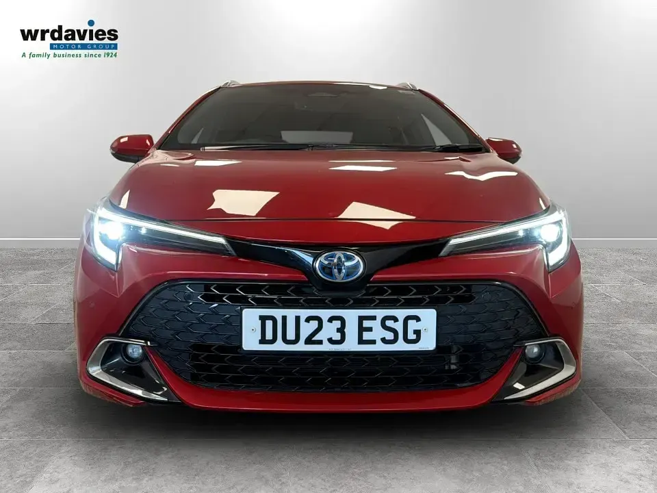 Used Toyota Corolla Design 2023 Red Estate