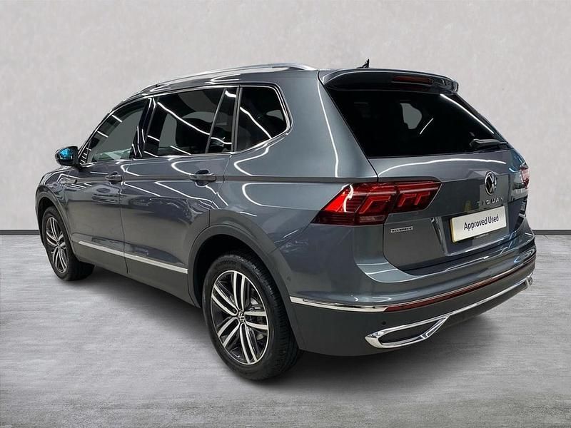 Used VW Tiguan Allspace Elegance 190 HP (139 kW) 2022 Grey SUV