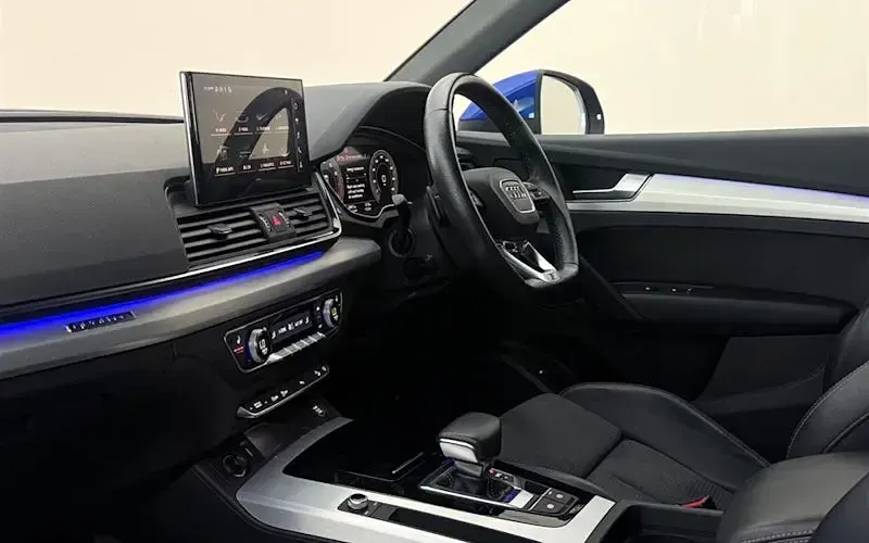 Used Audi Q5 S-Line 265 HP (194 kW) 2024 SUV