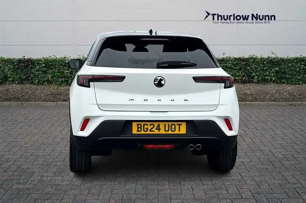 Used Vauxhall Mokka Ultimate 130 HP (95 kW) 2024 White SUV
