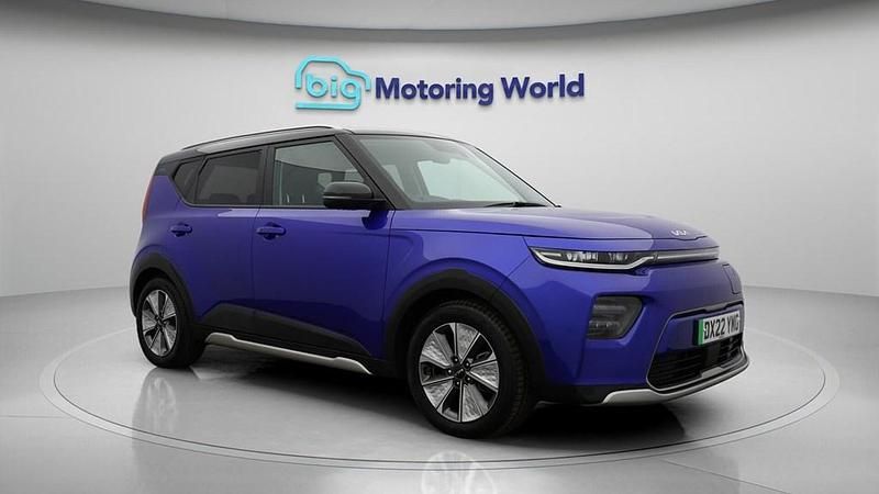 Used Kia Soul EV 147 kW (201 HP) 2022 SUV