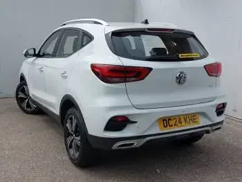 Used MG ZS Excite 106 HP (77 kW) 2024 White SUV