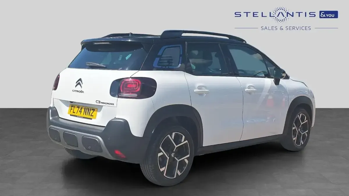 Used Citroën C3 Aircross PureTech 128 HP (94 kW) 2024 White SUV