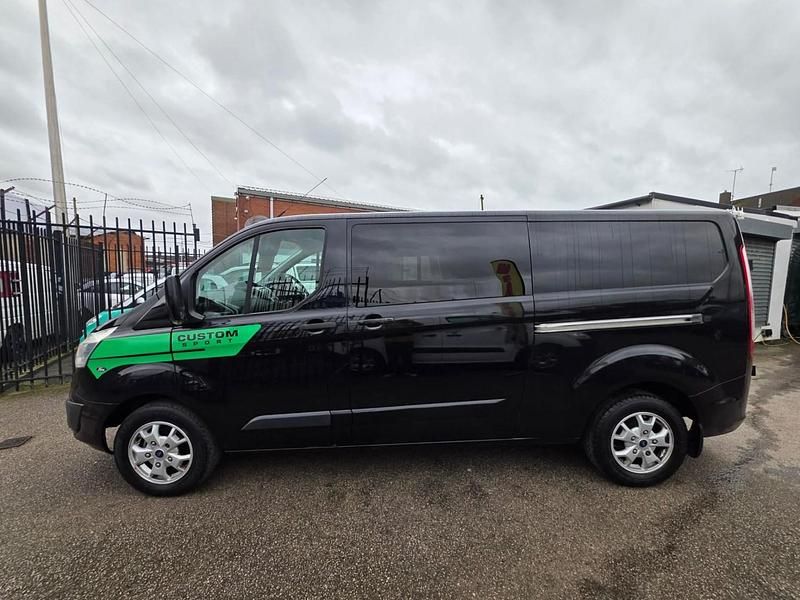 Used Ford Transit Custom Limited 155 HP (114 kW) 2013 Black Van
