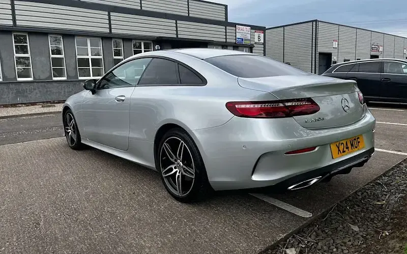 Used Mercedes E220 AMG line 194 HP (142 kW) 2020 Coupe