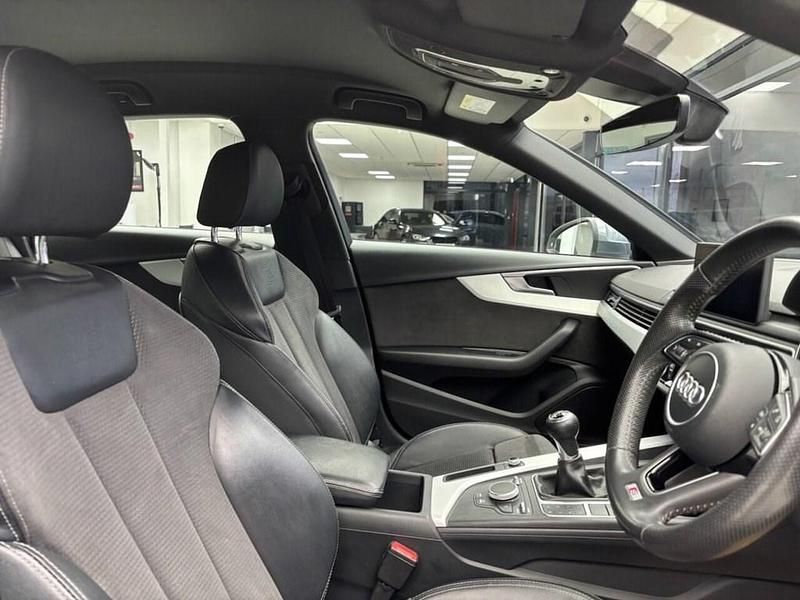 Used Audi A4 S-Line 150 HP (110 kW) 2018 Grey Sedan