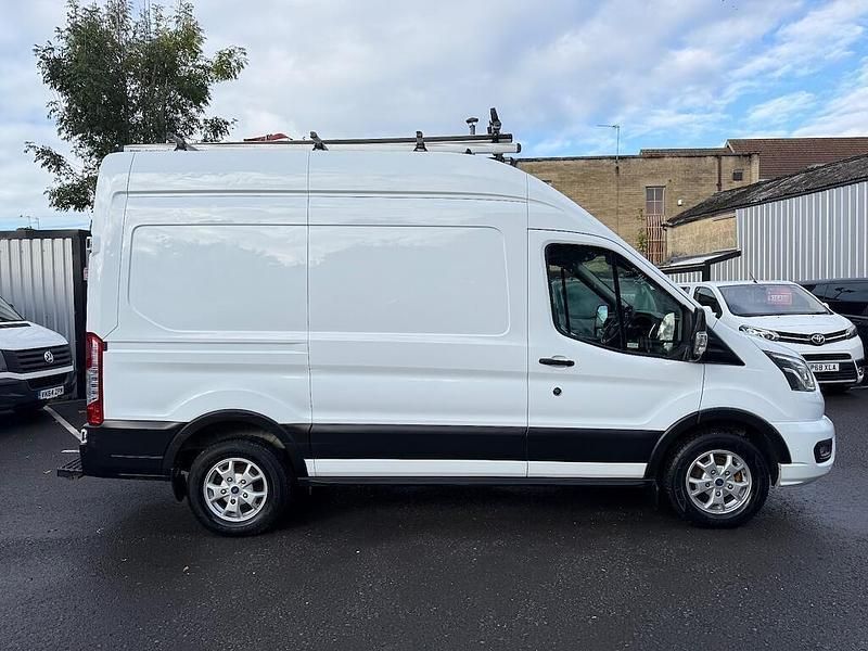 Used Ford Transit Limited 130 HP (95 kW) 2020 White Van
