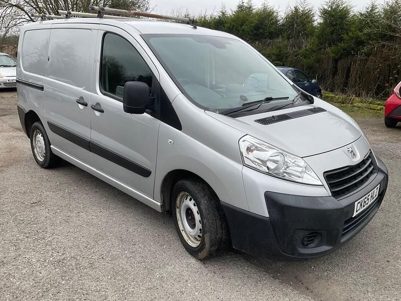 Used Peugeot Expert 2015 Silver Van