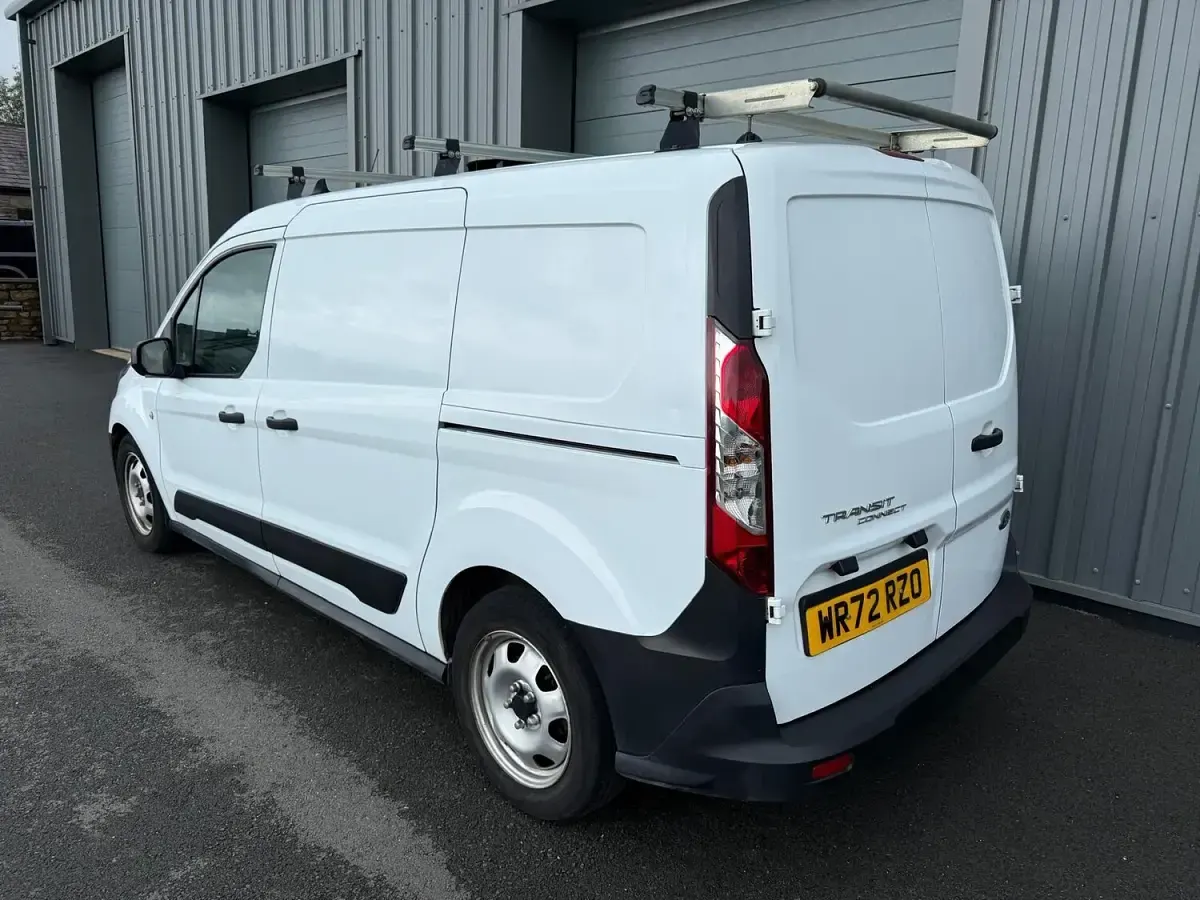 Used Ford Transit 100 HP (73 kW) 2022 White Van