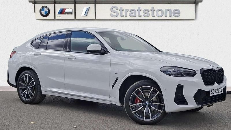 White Used 2022 BMW X4 M Sport SUV | £37,650 (Fair price) - Image 1/3