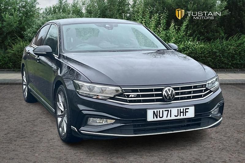 Black Used 2021 VW Passat R-line Sedan | £18,999 (A bit pricey) - Image 1/4