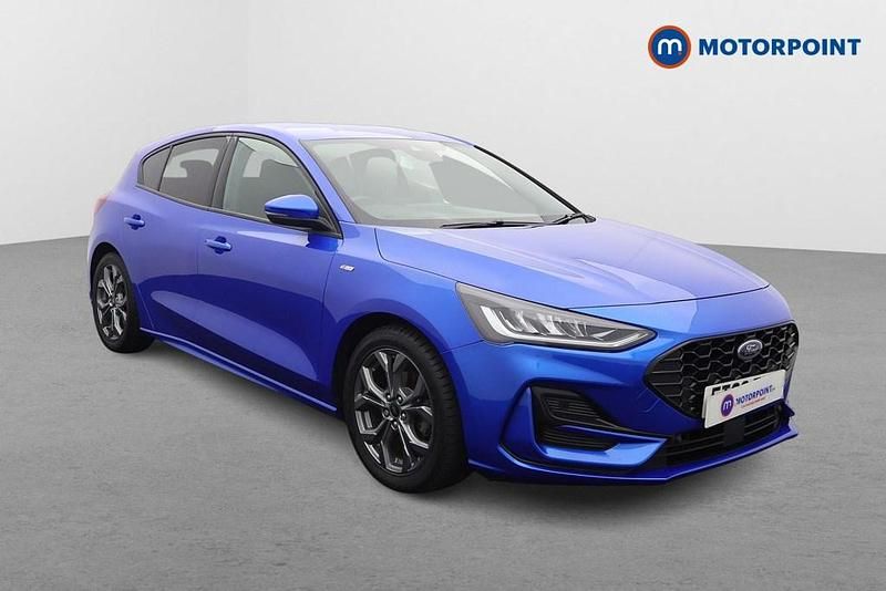 Blue Used 2023 Ford Focus ST-Line Hatchback | £15,349 (Fair price) - Image 1/4