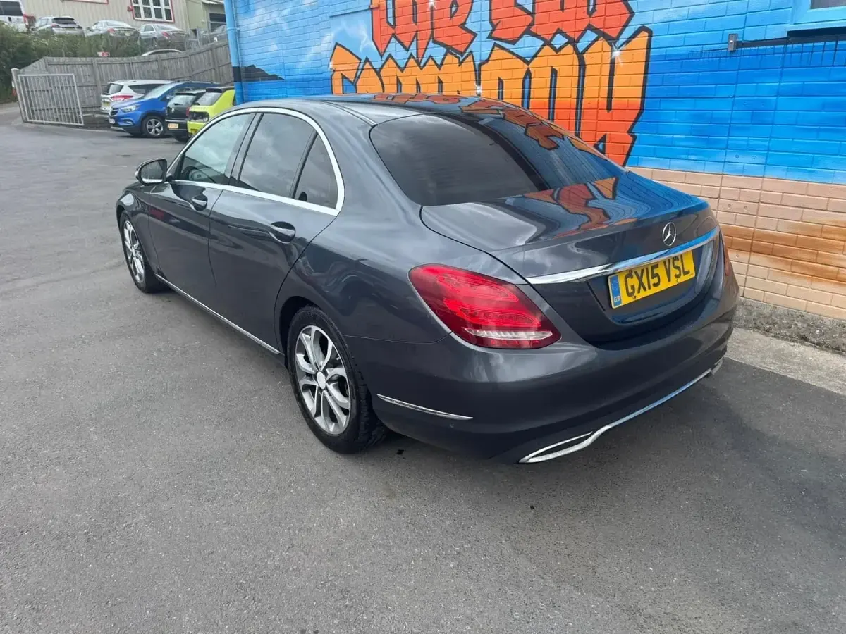 Used Mercedes C200 136 HP (100 kW) 2015 Grey Sedan