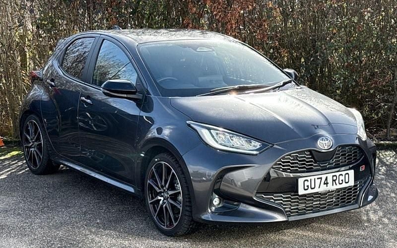 Used Toyota Yaris Hybrid Sport 131 HP (96 kW) 2026 Hatchback