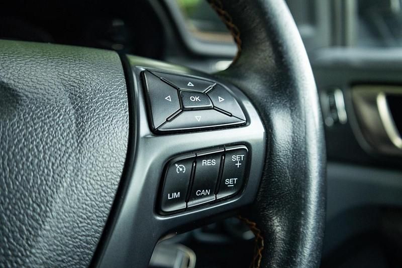 Used Ford Ranger Wildtrack 200 HP (147 kW) 2018 White Pickup