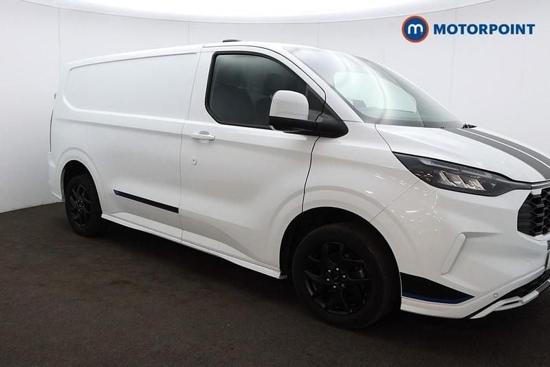 Used Ford Transit Custom Sport 170 HP (125 kW) 2024 White Van