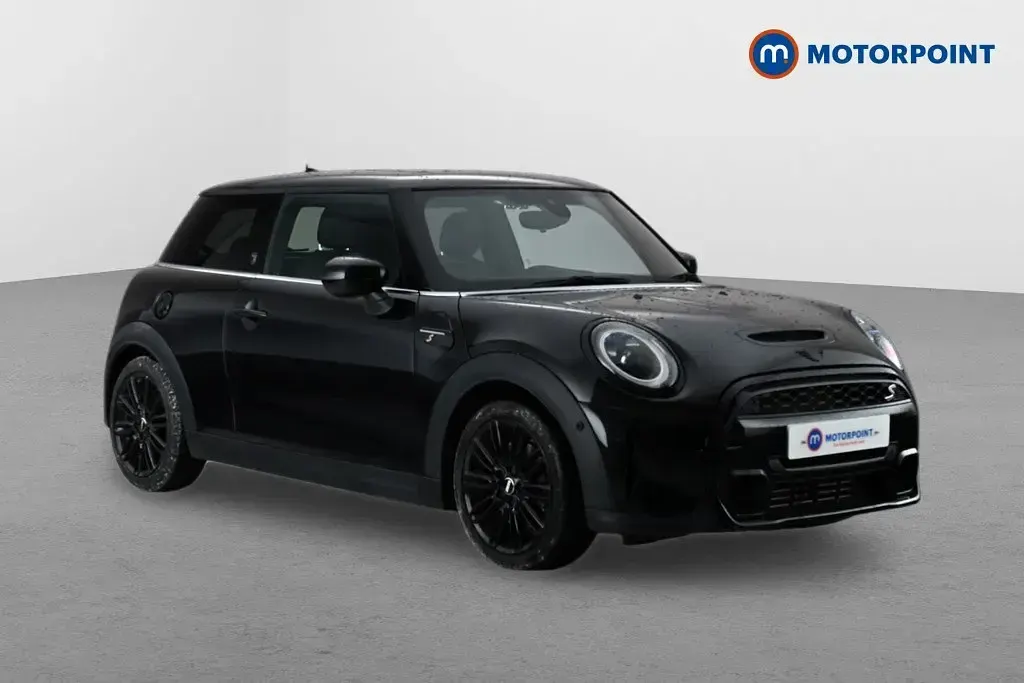 Usado Mini Cooper S Exclusive 178 HP (130 kW) 2022 Citadino