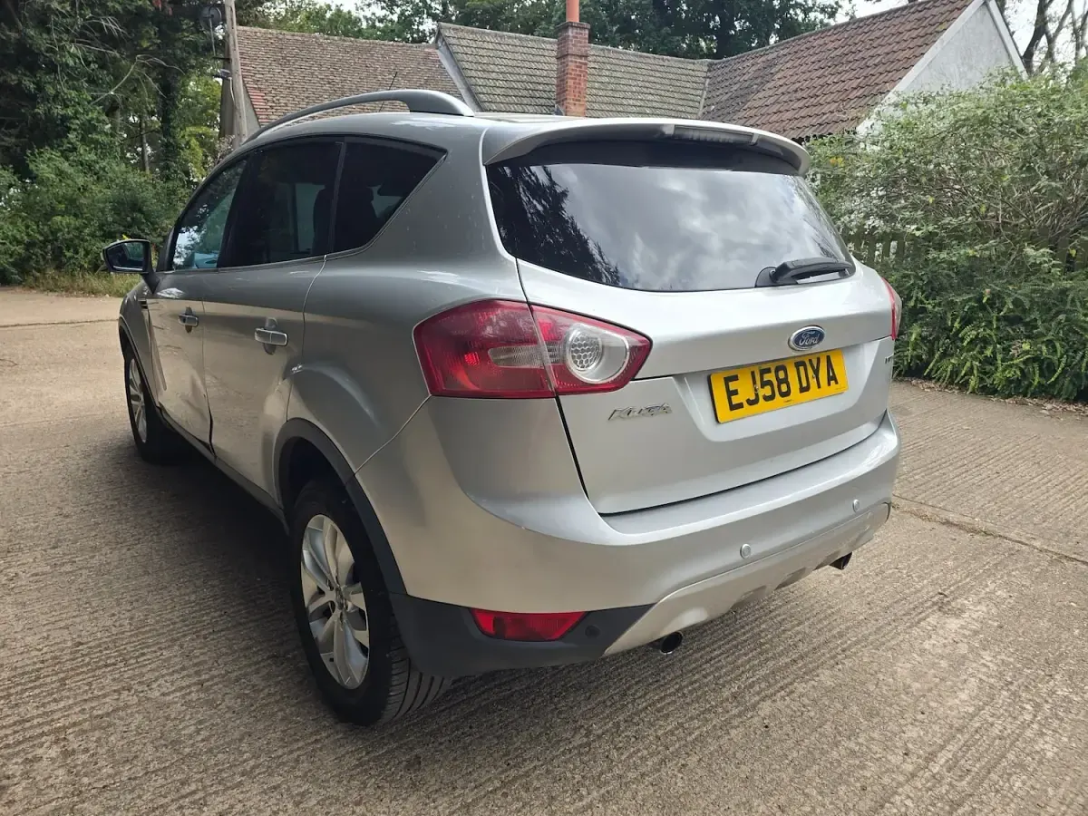 Used Ford Kuga Titanium 136 HP (100 kW) 2008 Silver SUV