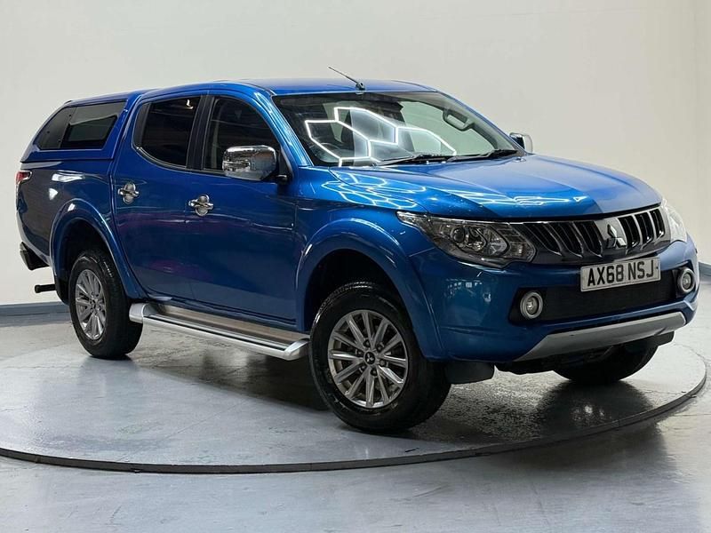 Blue Used 2018 Mitsubishi L200 Pickup | £14,500 (Fair price) - Image 1/4