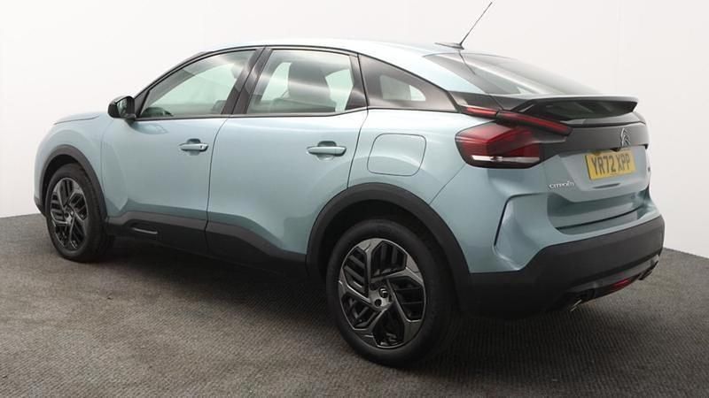 Używany Citroën C4 PureTech 130 KM (95 kW) 2022 Niebieski Hatchback