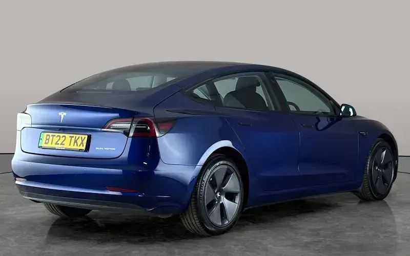 Used Tesla Model 3 Long Range AWD 366 kW (498 HP) 2022 Blue Sedan