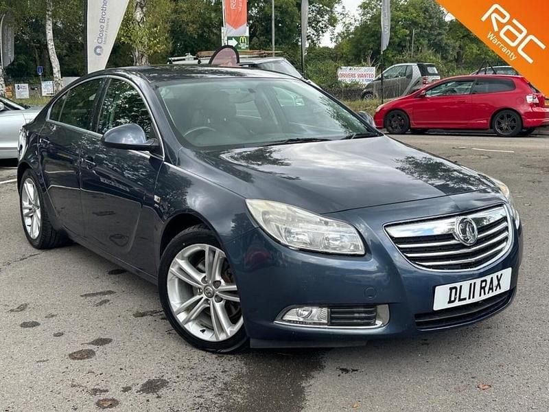 Used Vauxhall Insignia SRi 160 HP (117 kW) 2011 Blue Hatchback