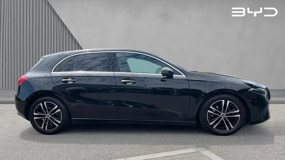 Used Mercedes A200 Executive 163 HP (119 kW) 2023 Black
