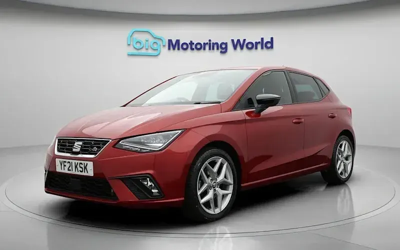 Usado Seat Ibiza FR 110 HP (80 kW) 2021 Vermelho Citadino