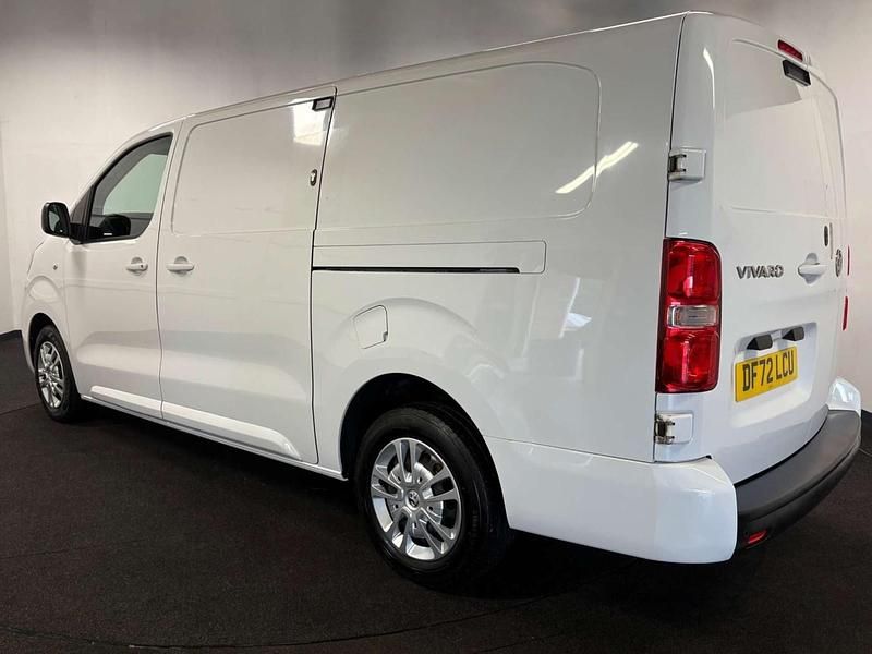 Used Vauxhall Vivaro Sportive 100 HP (73 kW) 2023 White MPV