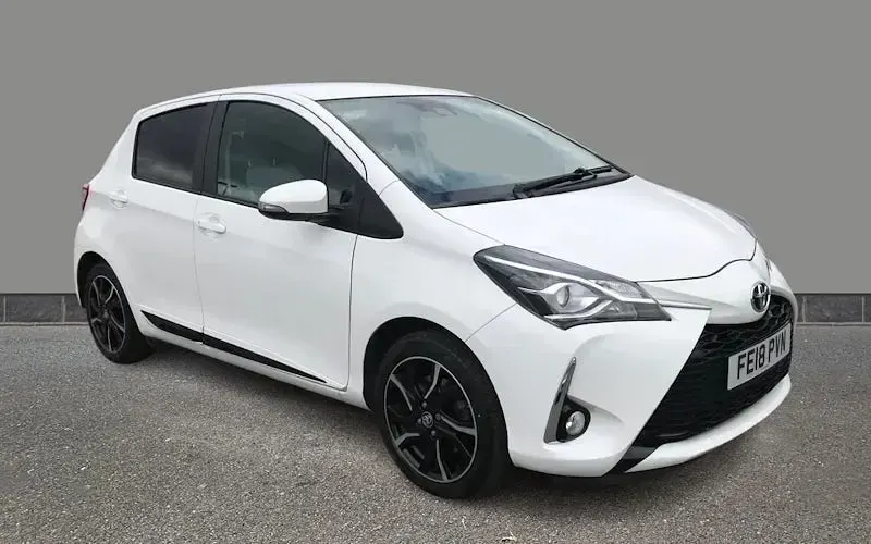 Używany Toyota Yaris Design 111 KM (81 kW) 2018 Hatchback