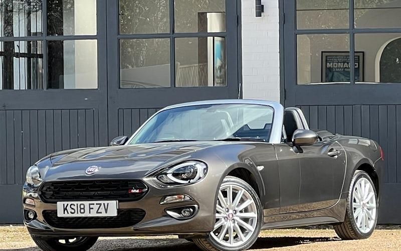 Used Fiat 124 Spider Lusso Plus 140 HP (102 kW) 2017 Cabriolet