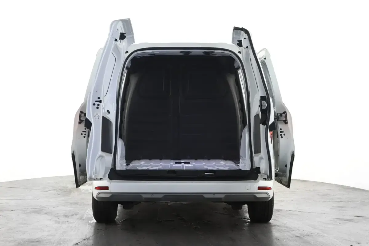 Used Nissan Townstar Tekna 89 kW (122 HP) 2023 White Van