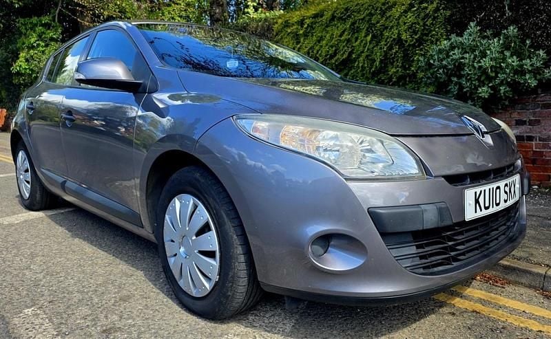 Used Renault Mégane III Extreme 2010 Grey Hatchback