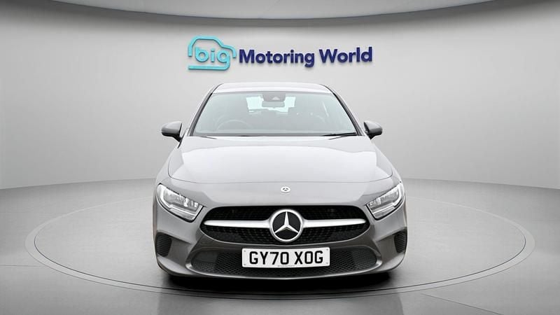 Used Mercedes A180 SE 116 HP (85 kW) 2020 Grey Hatchback