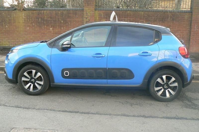 Gebraucht Citroën C3 Flair 110 PS (80 kW) 2017 Blau Kleinwagen