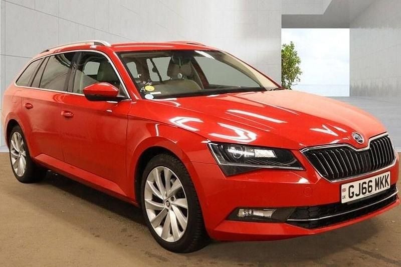Used Skoda Superb SE L Executive 150 HP (110 kW) 2016 Estate