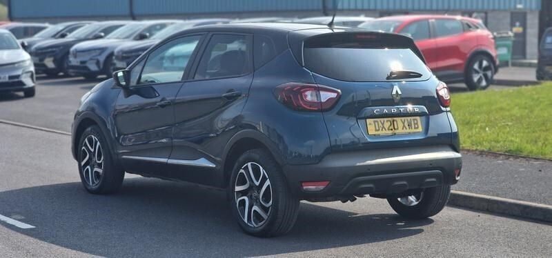 Gebraucht Renault Captur Iconic 130 PS (95 kW) 2020 Blau SUV